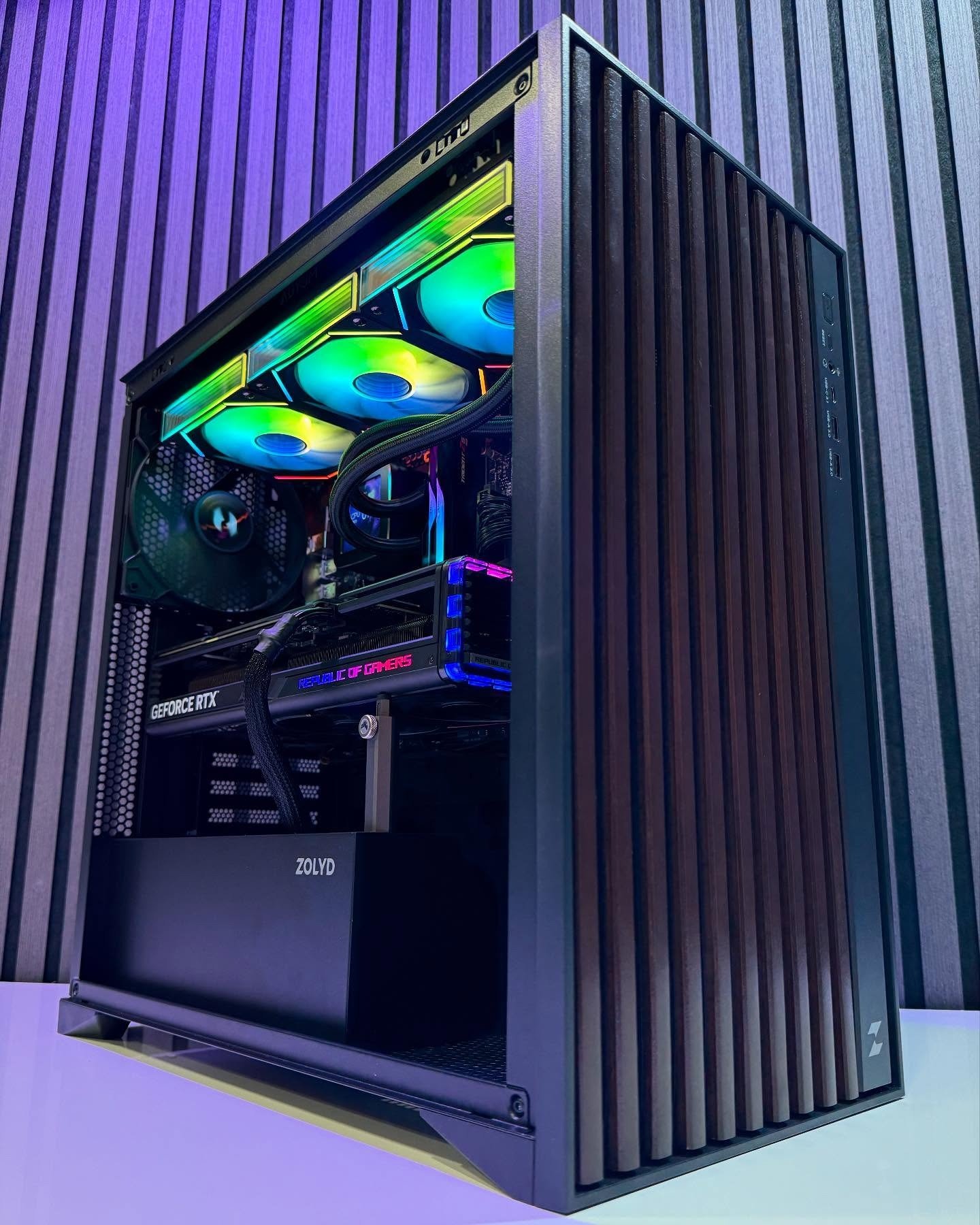 Ryzen 7 9700X // RTX 4070 Ti